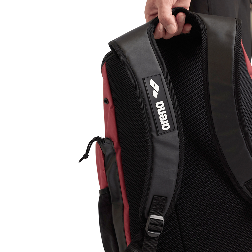 Crimson Arena Spiky III Backpack 45