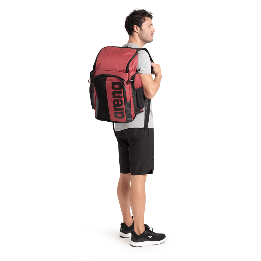 Crimson Arena Spiky III Backpack 45