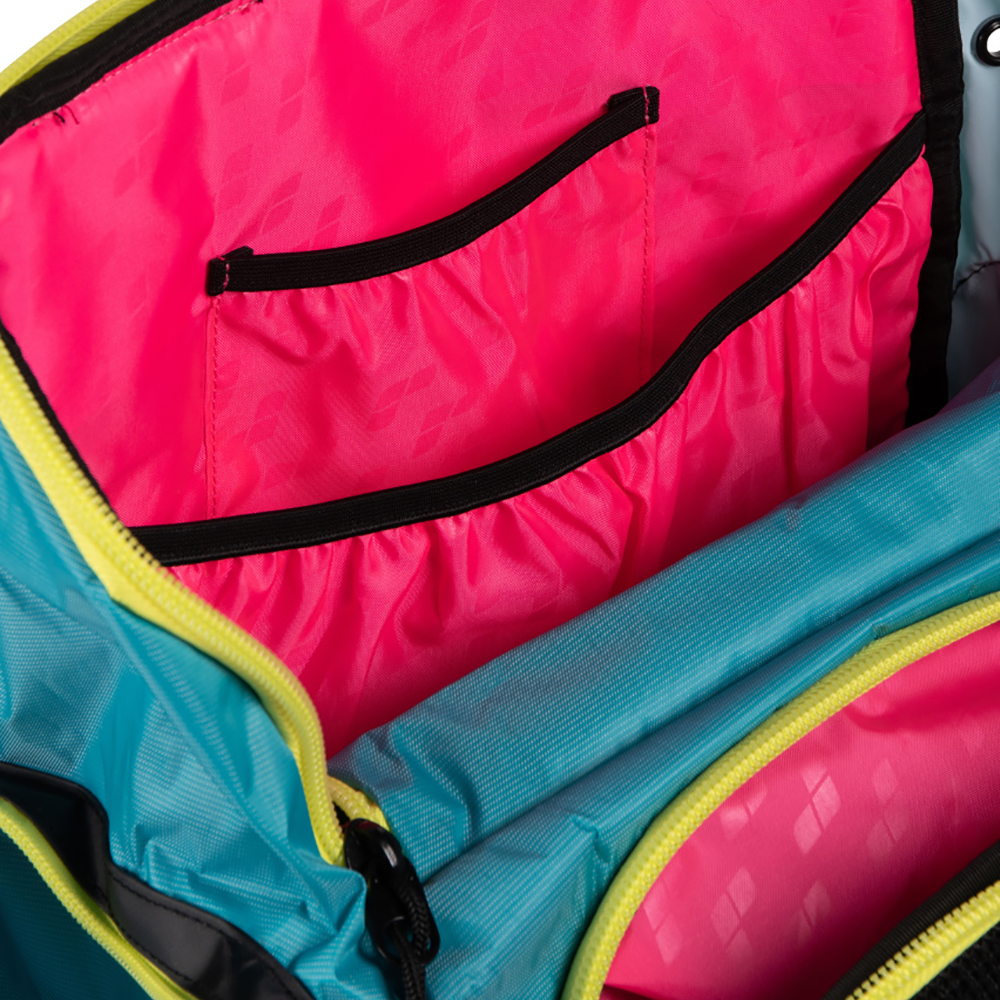 Peacock Arena Spiky III Backpack 45