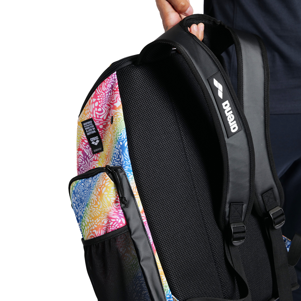 Arena Spiky III Backpack 45 - Pride
