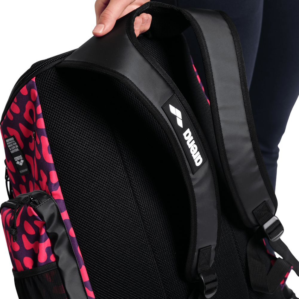 Arena Spiky III Backpack 45 - Violet Geranium